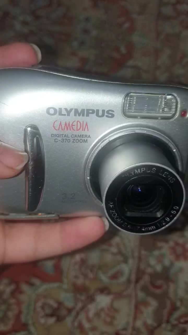 دوربین المپوس ژاپنی اصلی|دوربین عکاسی و فیلمبرداری|بوشهر, |دیوار