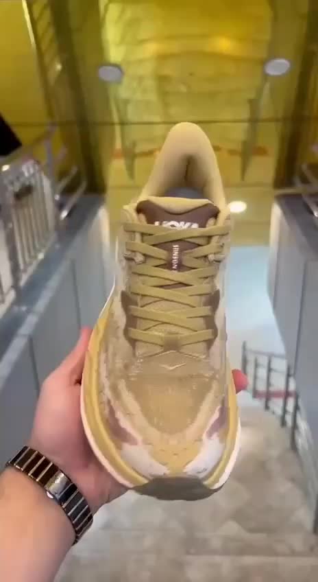 کتونی هوکا اورجینال آکبند تک و عمده|کیف، کفش، کمربند|تهران, مختاری|دیوار