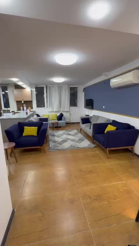 اپارتمان مبله مدرن / پل معالی اباد|اجارهٔ کوتاه‌مدت آپارتمان و سوئیت|شیراز, معالی‌آباد|دیوار