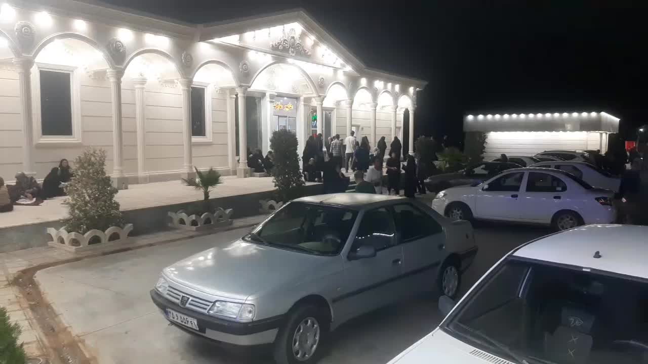 آشپز|استخدام خدمات فروشگاه و رستوران|سیلاخور, |دیوار