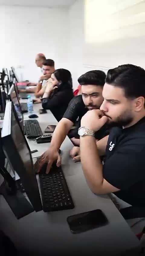 اگر بیکاری حسابدار شو استخدام شو|استخدام مالی، حسابداری، حقوقی|قرچک, دانشگاه پیام نور قرچک|دیوار