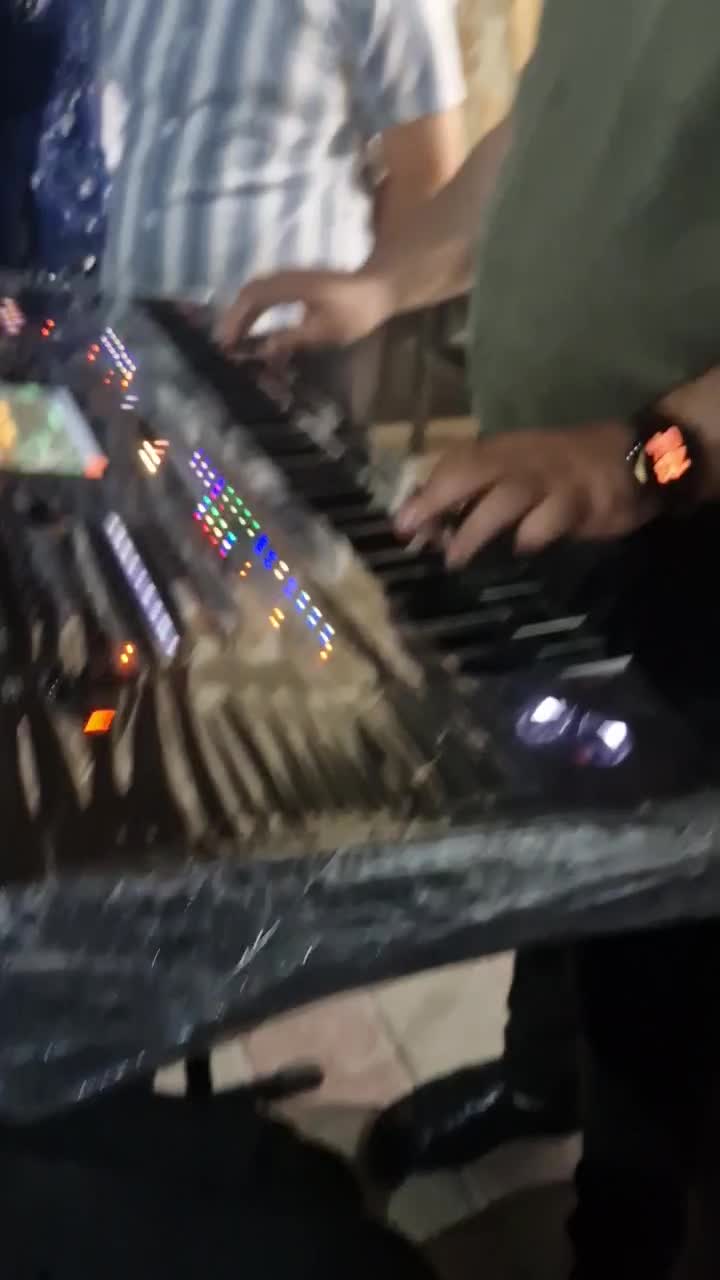 موزیک مجالس ارکس عروسی و دف نوازان خانم|خدمات پذیرایی، مراسم|شهریار, شهرک شاهد|دیوار