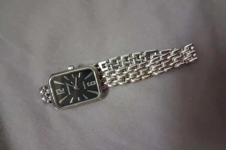 ساعت|ساعت|قم, آذر (نکویی)|دیوار