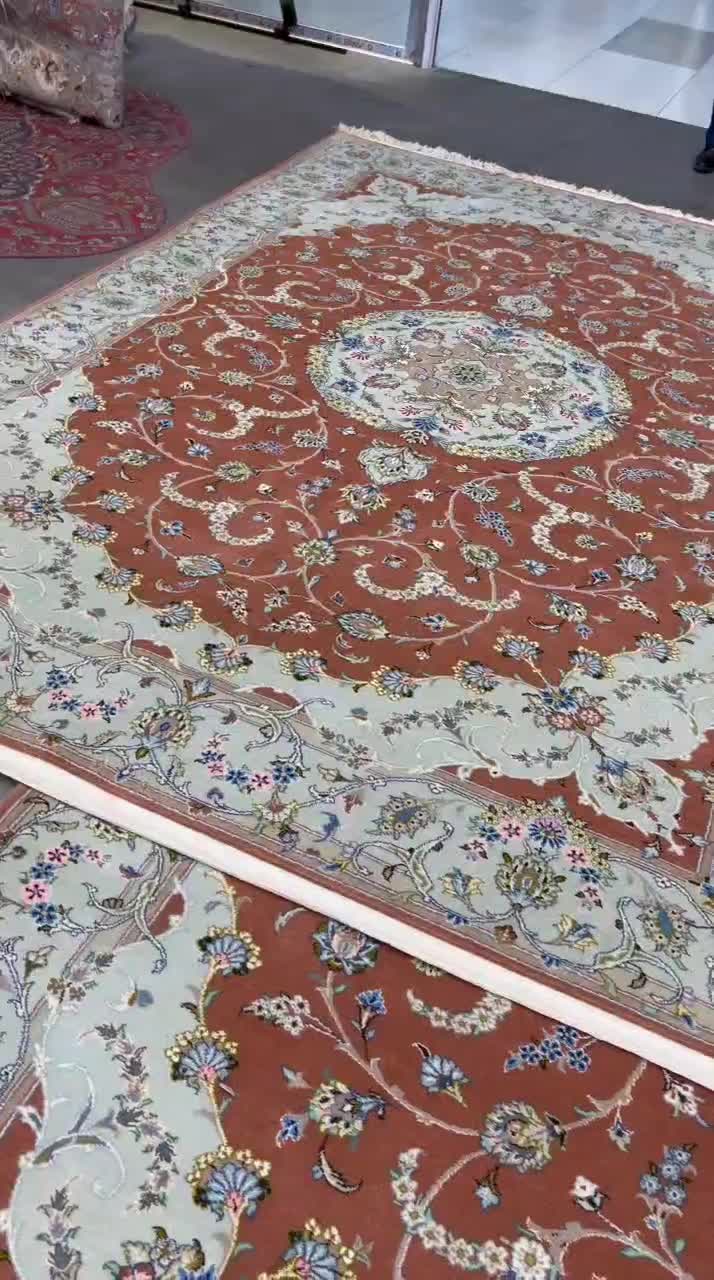 فرش دستباف جفت ۹ متری کاشان ۱۹۵ ملیون تومن|فرش|مشکیندشت, |دیوار