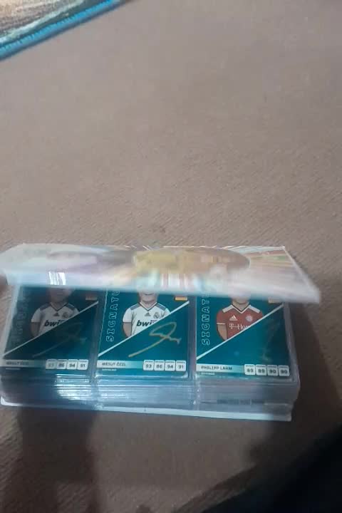 کیمدی|اسباب‌بازی بچه|مبارکه, |دیوار