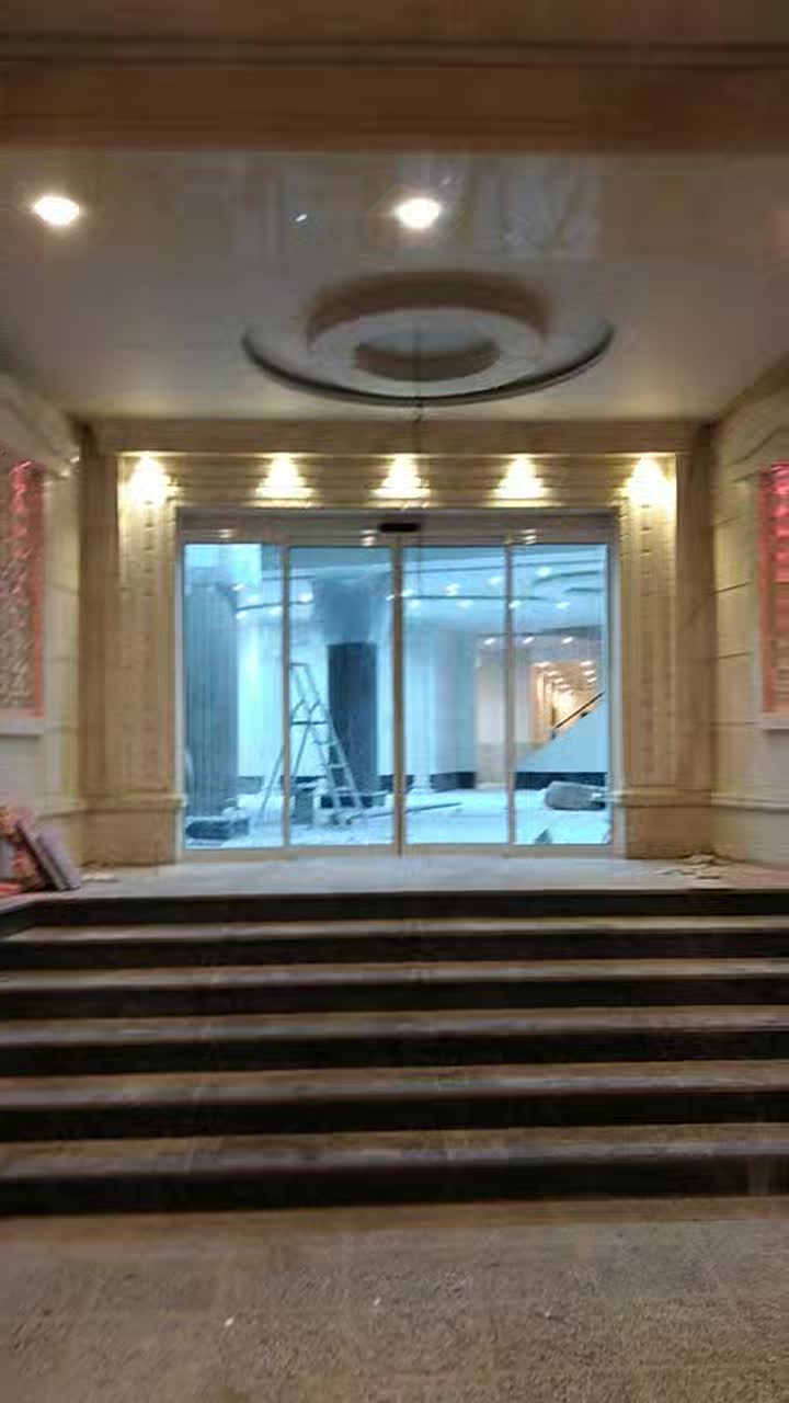 درب اتوماتیک شیشه ای شیشه سکوریت دستی کرکره برقی|خدمات پیشه و مهارت|یزد, |دیوار