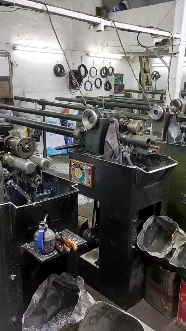 تراپ کار ماهر یا نیمه ماهر و یک کارگر ساده دلر کار|استخدام صنعتی، فنی، مهندسی|تهران, افسریه شمالی|دیوار