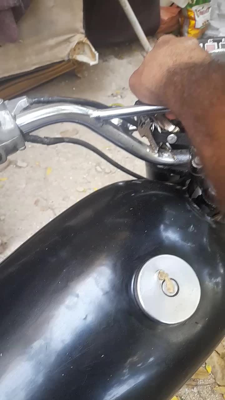 موتور یاماها۱۲۵ سوپر|موتورسیکلت|ایلام, |دیوار