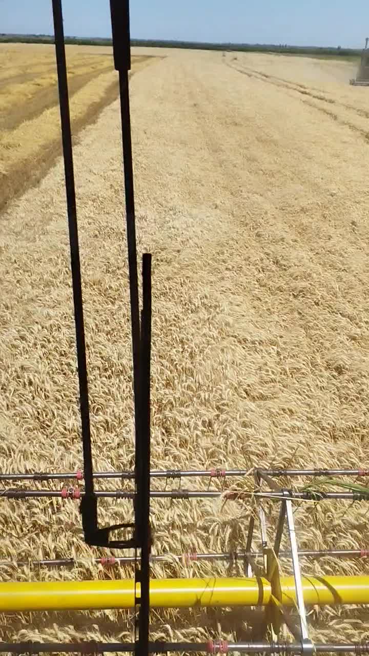 کمباین جاندیر مدل 84|خودرو سنگین|قشلاق دشت, |دیوار