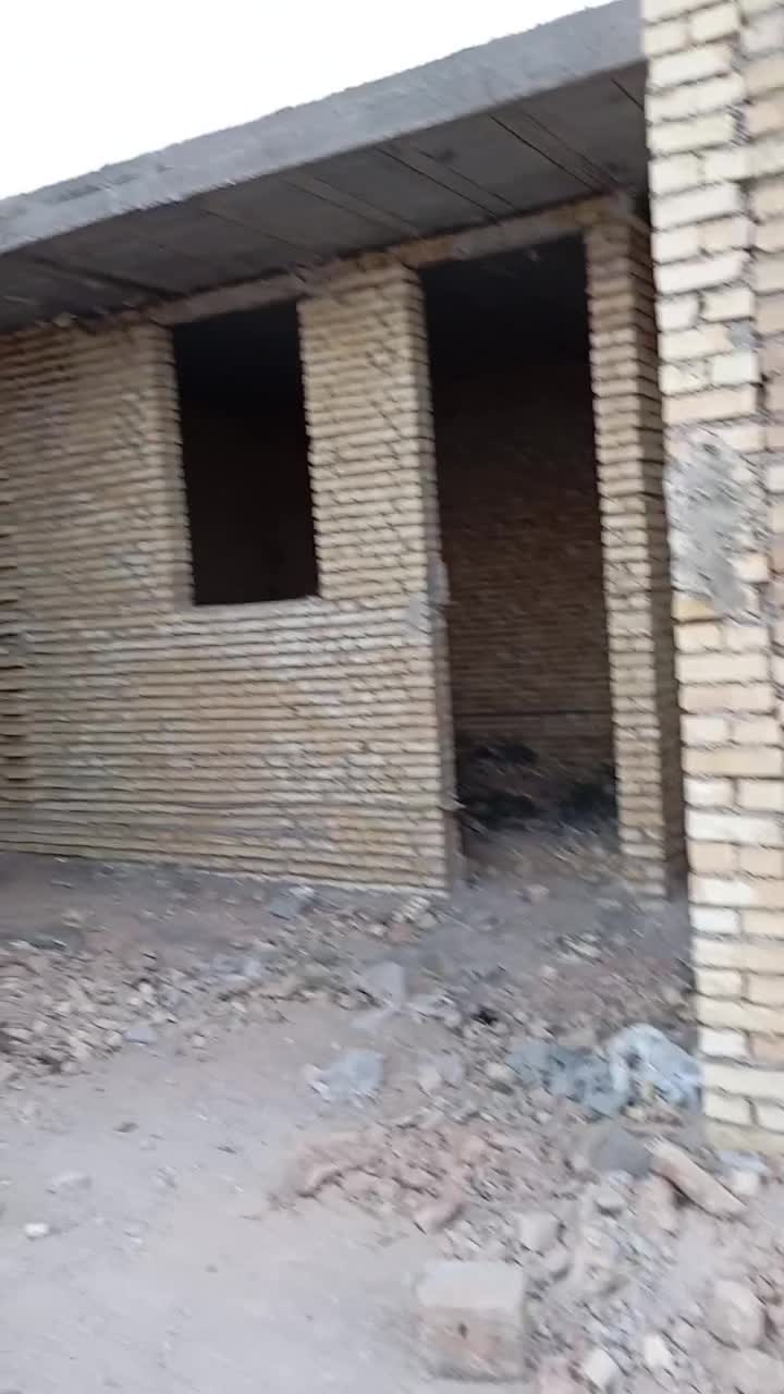 خانه نیمه کاره کوی مندلی خیابان چهارکروشات غربی|فروش زمین و ملک کلنگی|اهواز, کوی مندلی(سه راه خرمشهر)|دیوار