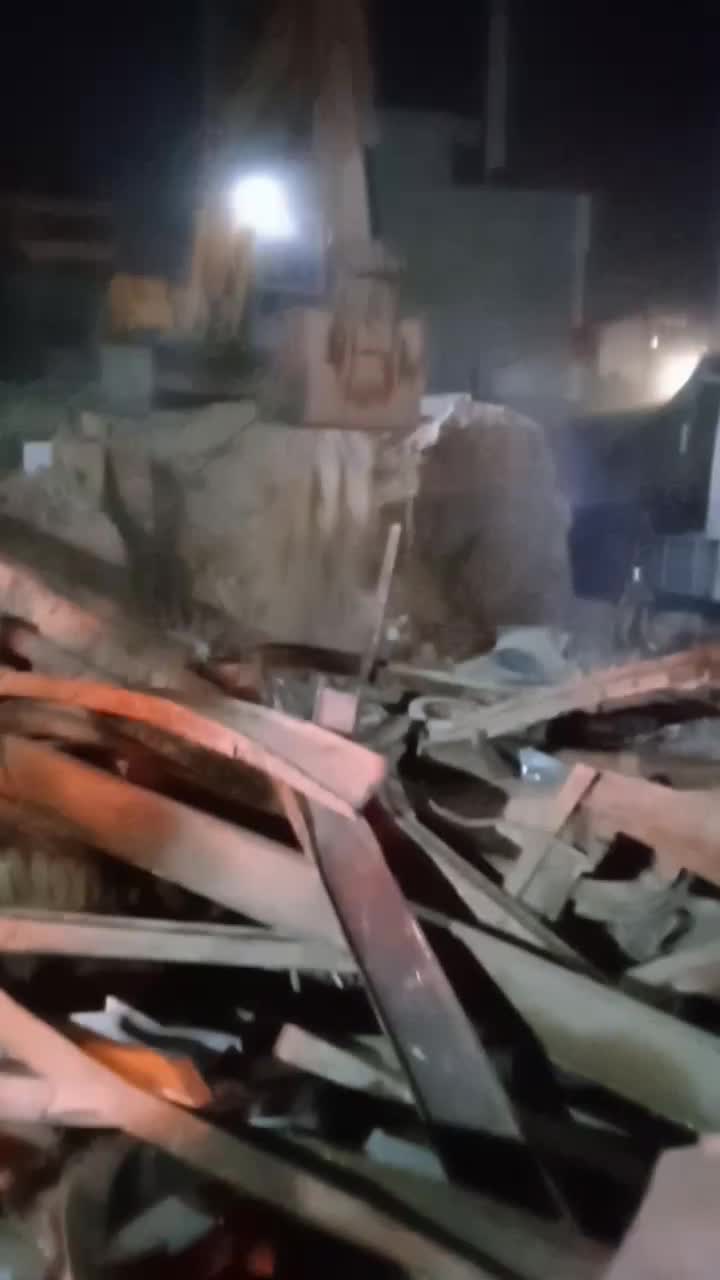 تخریب ساختمان خاکبرداری بنائی کلی وجزئی تعمیرات|خدمات پیشه و مهارت|تهران, پونک|دیوار