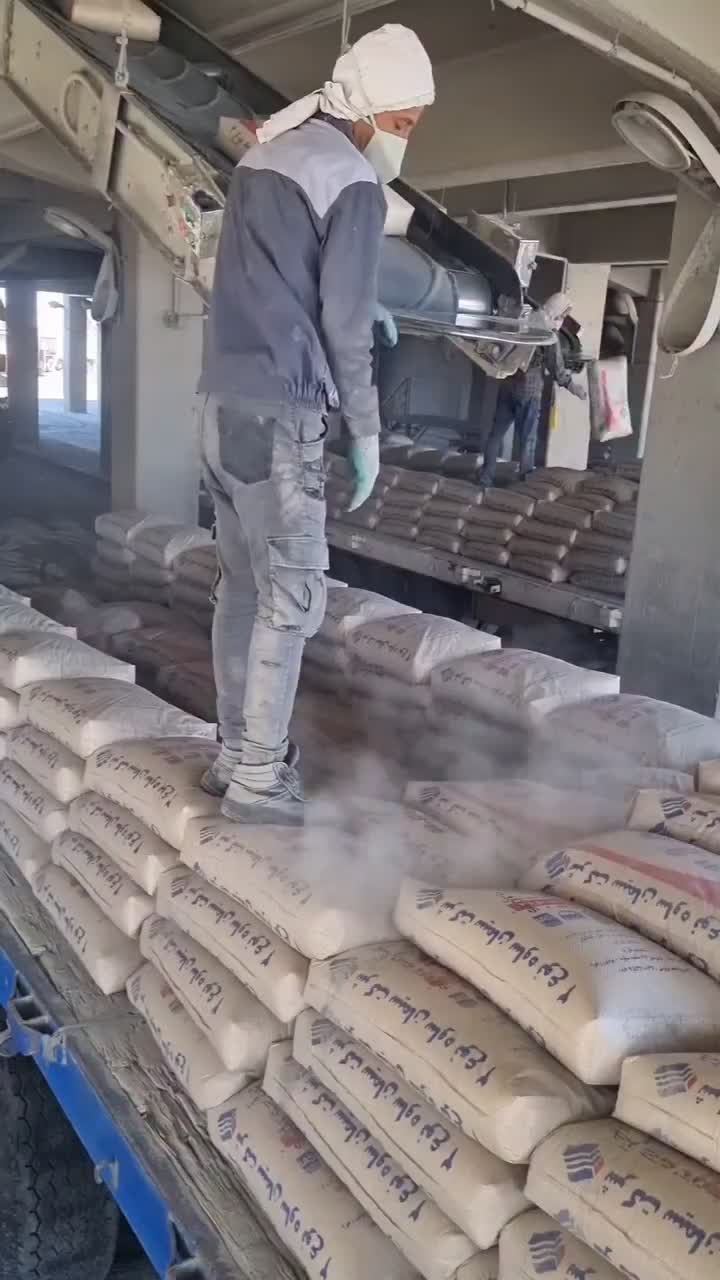 پخش عمده و خورده سیمان دلیجان و نیزار کمترین قیمت|مصالح و تجهیزات ساختمان|قم, زنبیل آباد|دیوار