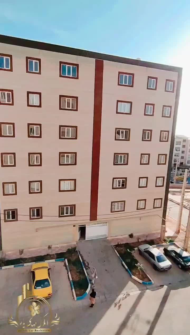 مجتمع نوساز*قابل سکونت*پارکینگ سندی*نورگیر|فروش آپارتمان|هشتگرد, شهرک آرتیمان|دیوار