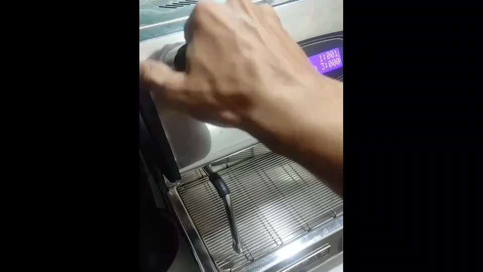 اسپرسوساز صنعتی قابل معاوضه با پراید یا وانت پیکان|کافی‌شاپ و رستوران|بومهن, |دیوار