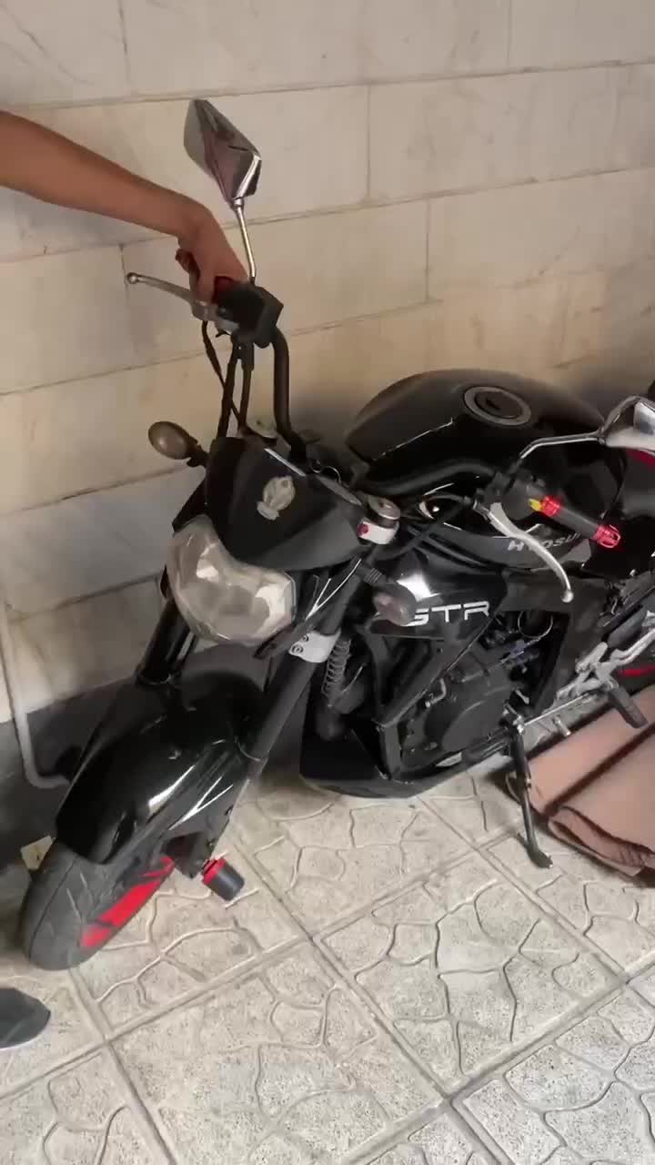 موتور هیوسانگ 250 جفت استریت معاوضه هندا مگلی|موتورسیکلت|تهران, استاد معین|دیوار