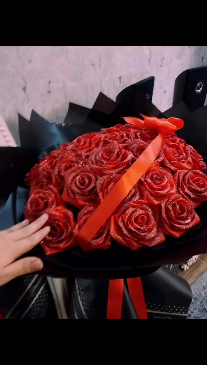 دسته گل روز مادر|گل مصنوعی|ورامین, ورامین|دیوار