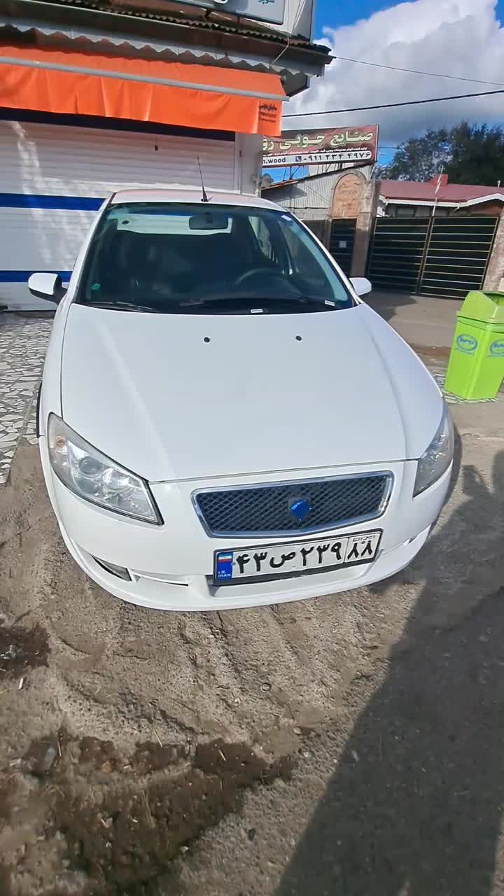 رانا مدل ۹۳ تک برگ سند|خودرو سواری و وانت|رشت, حافظ آباد|دیوار