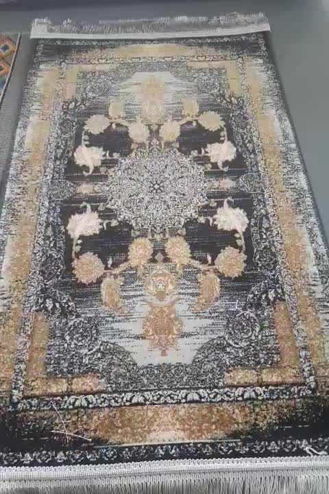 پادری فانتزی عمده|پادری|کاشان, مزرعه نو|دیوار