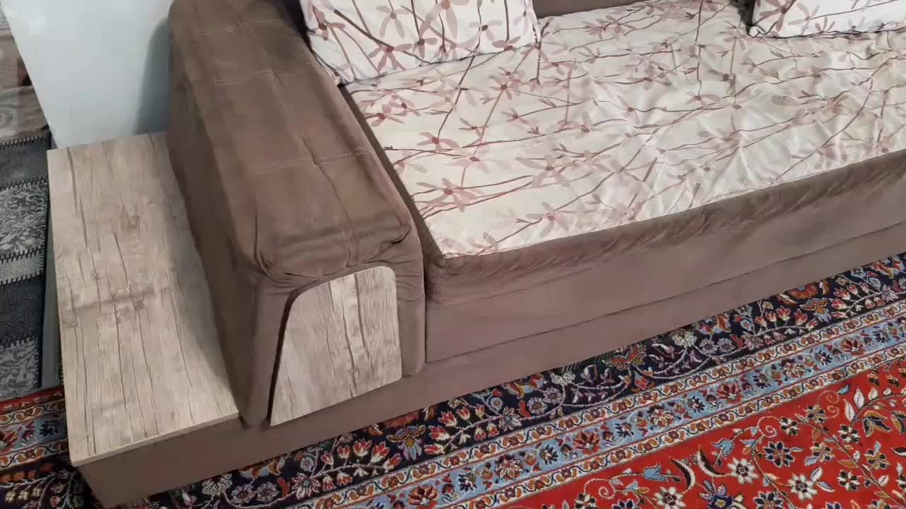 مبل راحتی ۷ نفره سالم، میز وسط MDF و میز شیشه دودی|مبلمان خانگی و میز عسلی|تهران, ایرانشهر|دیوار