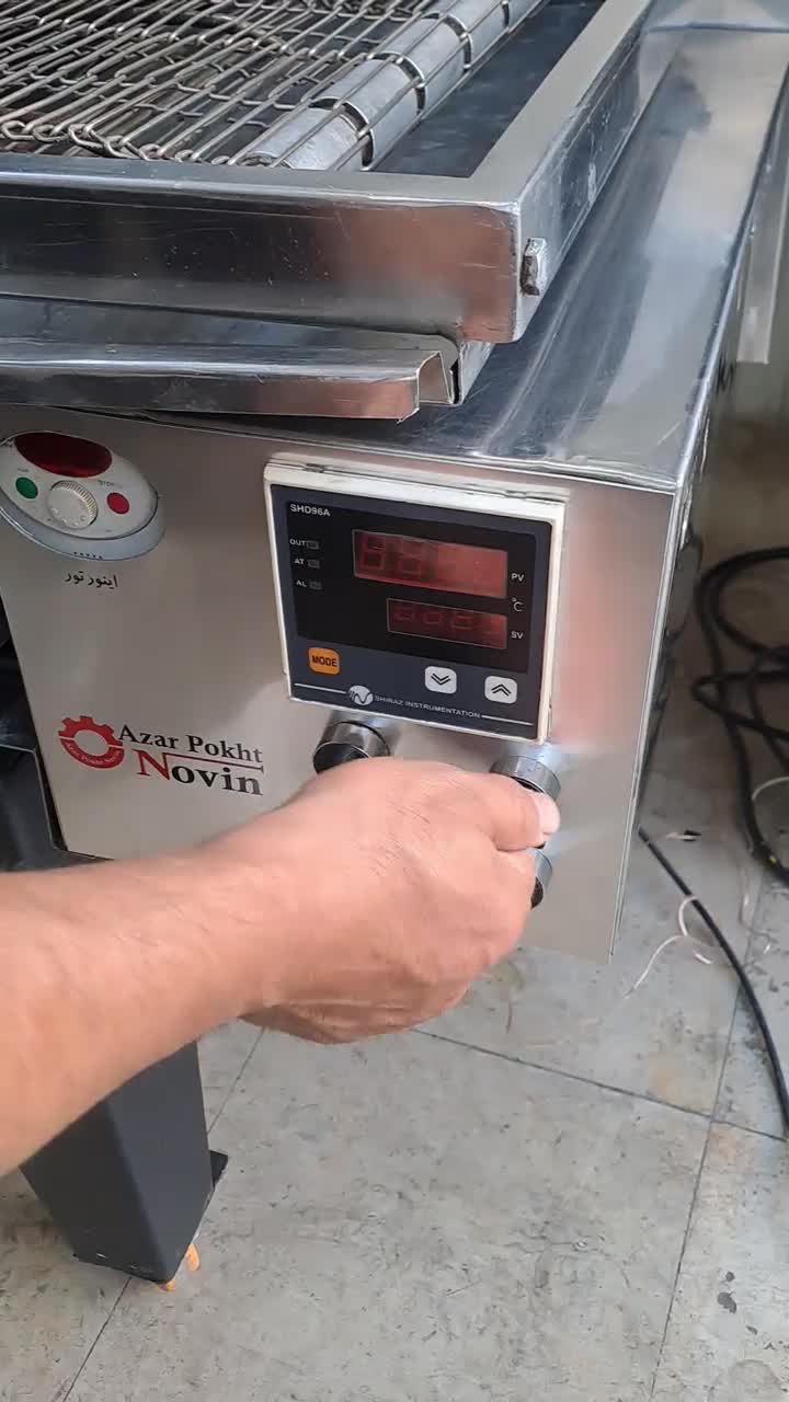 فر ریلی پیتزا دهنه ۵۰ آذر پخت نوین|کافی‌شاپ و رستوران|تهران, اسفندیاری|دیوار