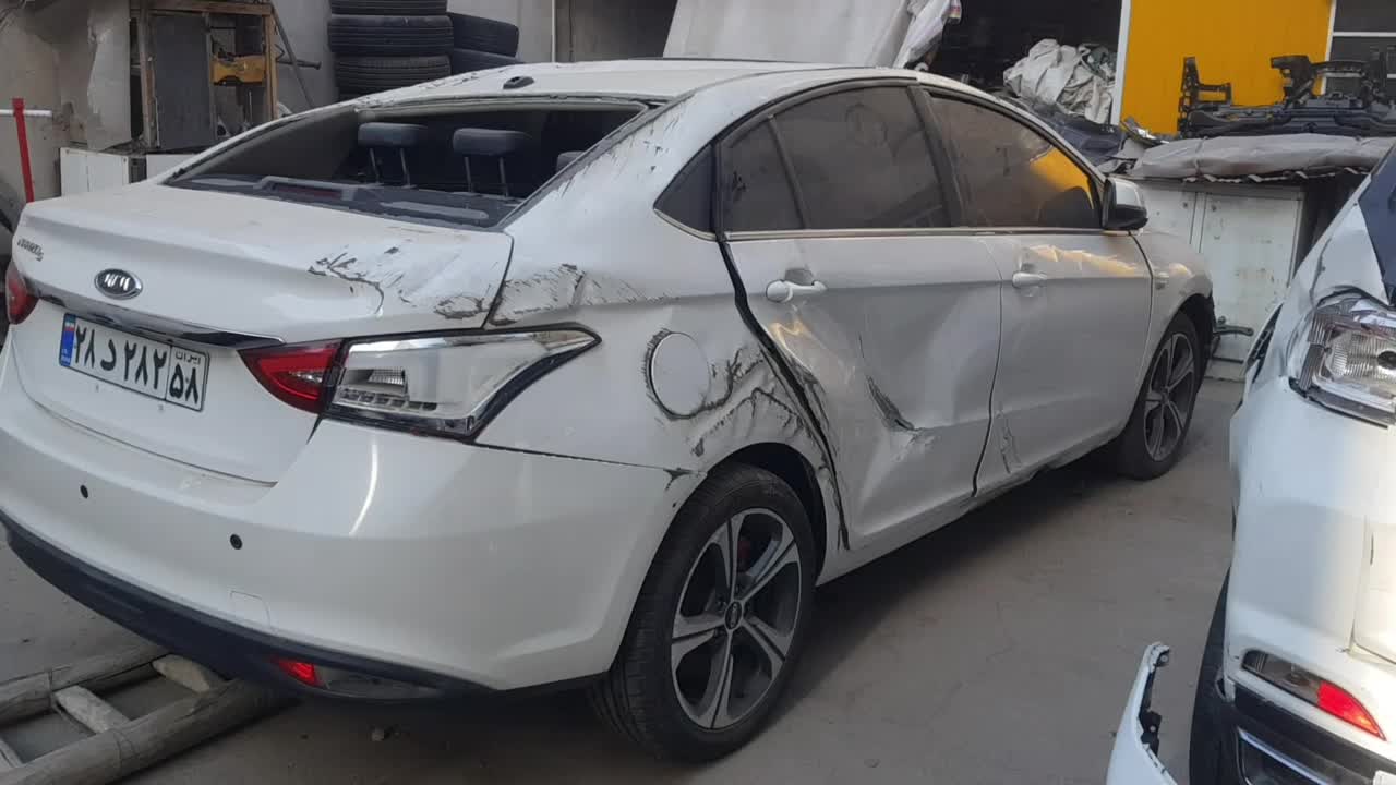 ماشین تصادفی|خودرو سواری و وانت|مشهد, مقدم|دیوار