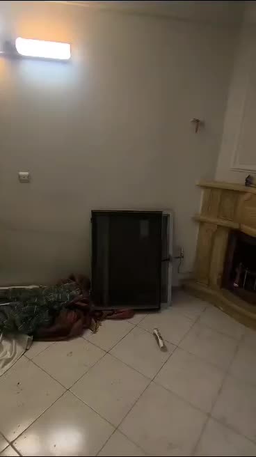 ساخت تعمیر پنجره دوجداره توری ریلی پلیسه دو جداره|خدمات پیشه و مهارت|شیراز, فرهنگ شهر|دیوار