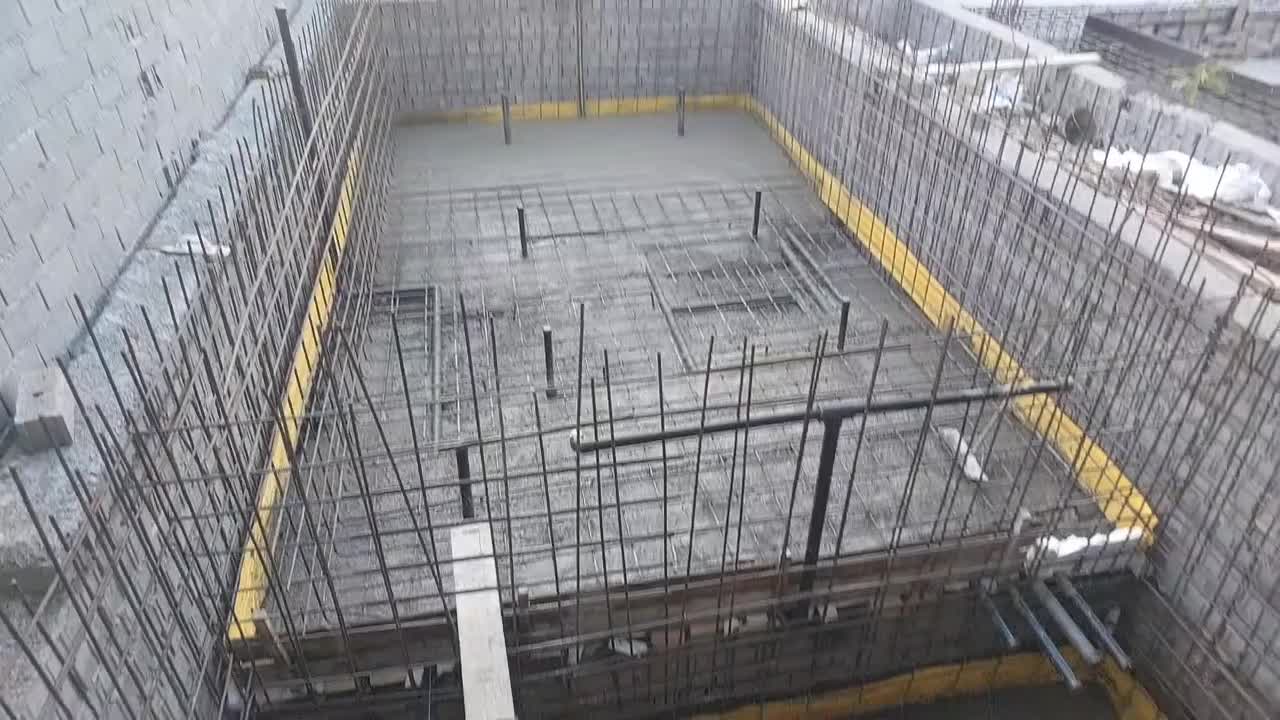 چند کارگر ارماتور بند میخام|استخدام معماری، عمران و ساختمانی|نوشهر, |دیوار