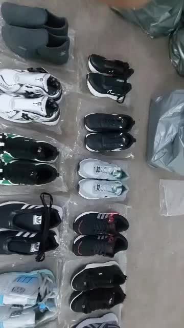 سلام تعدادی کتونی برای فروش دارم|کیف، کفش، کمربند|پاکدشت, پاکدشت (مامازند)|دیوار