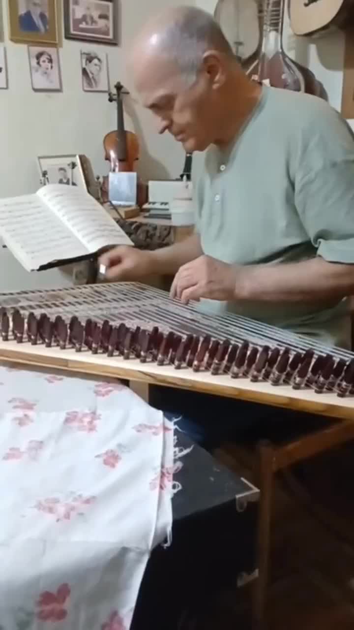 سازقانون|سازهای سنتی|کرمانشاه, |دیوار