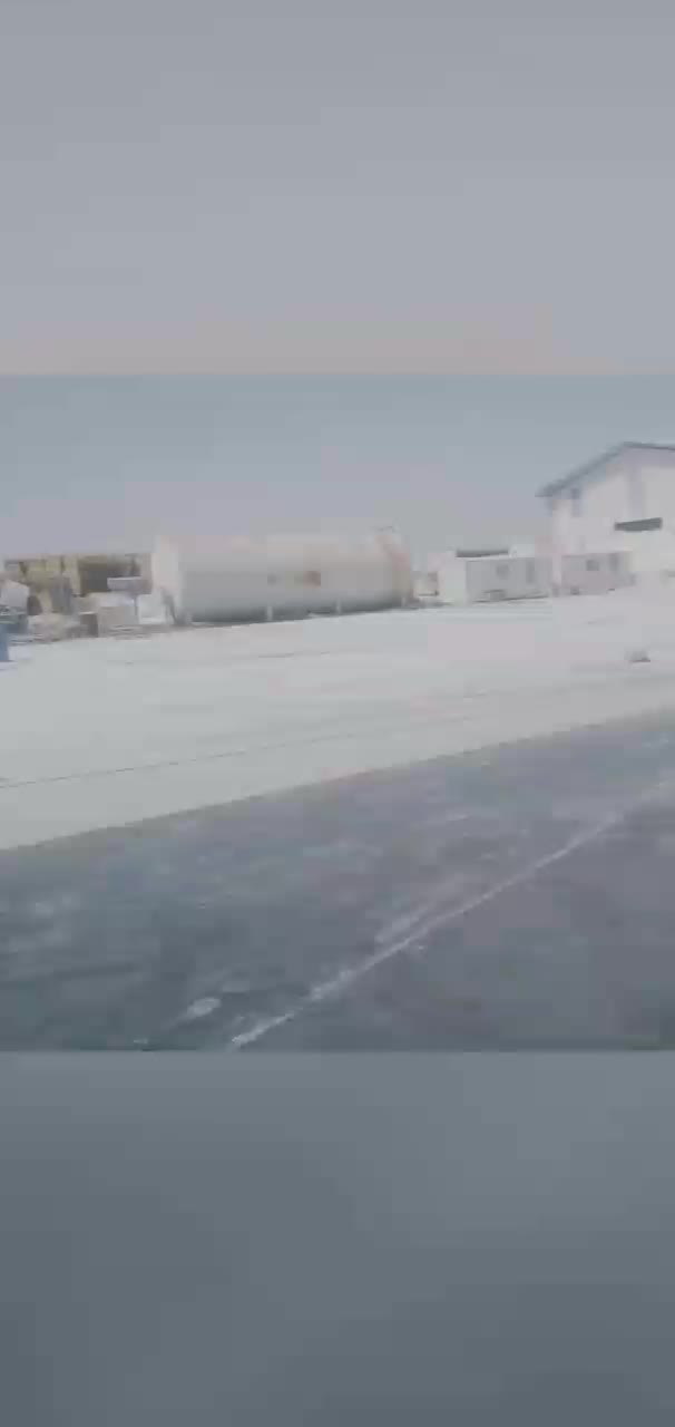 بتن ریزی با پودرخشک پاش ماله برقی|خدمات پیشه و مهارت|یزد, |دیوار