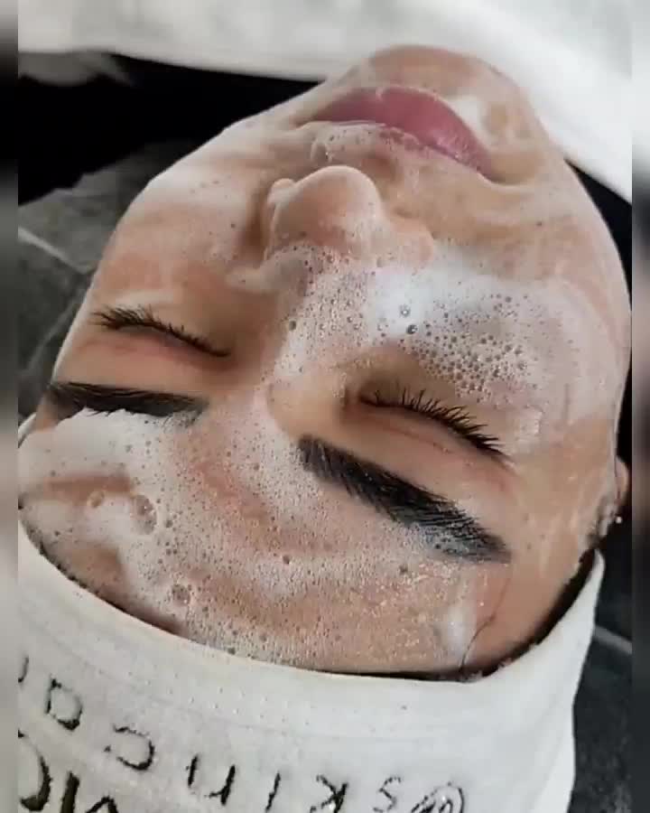 فیشیال و کربوکسی تراپی تخصصی پوست با تخفیفات ویژه|خدمات آرایشگری و زیبایی|قرچک, میرزائی شمالی|دیوار