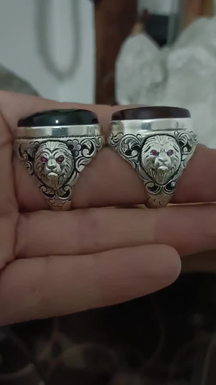 انگشتر عقیق|جواهرات|رباط‌کریم, رباط‌کریم|دیوار