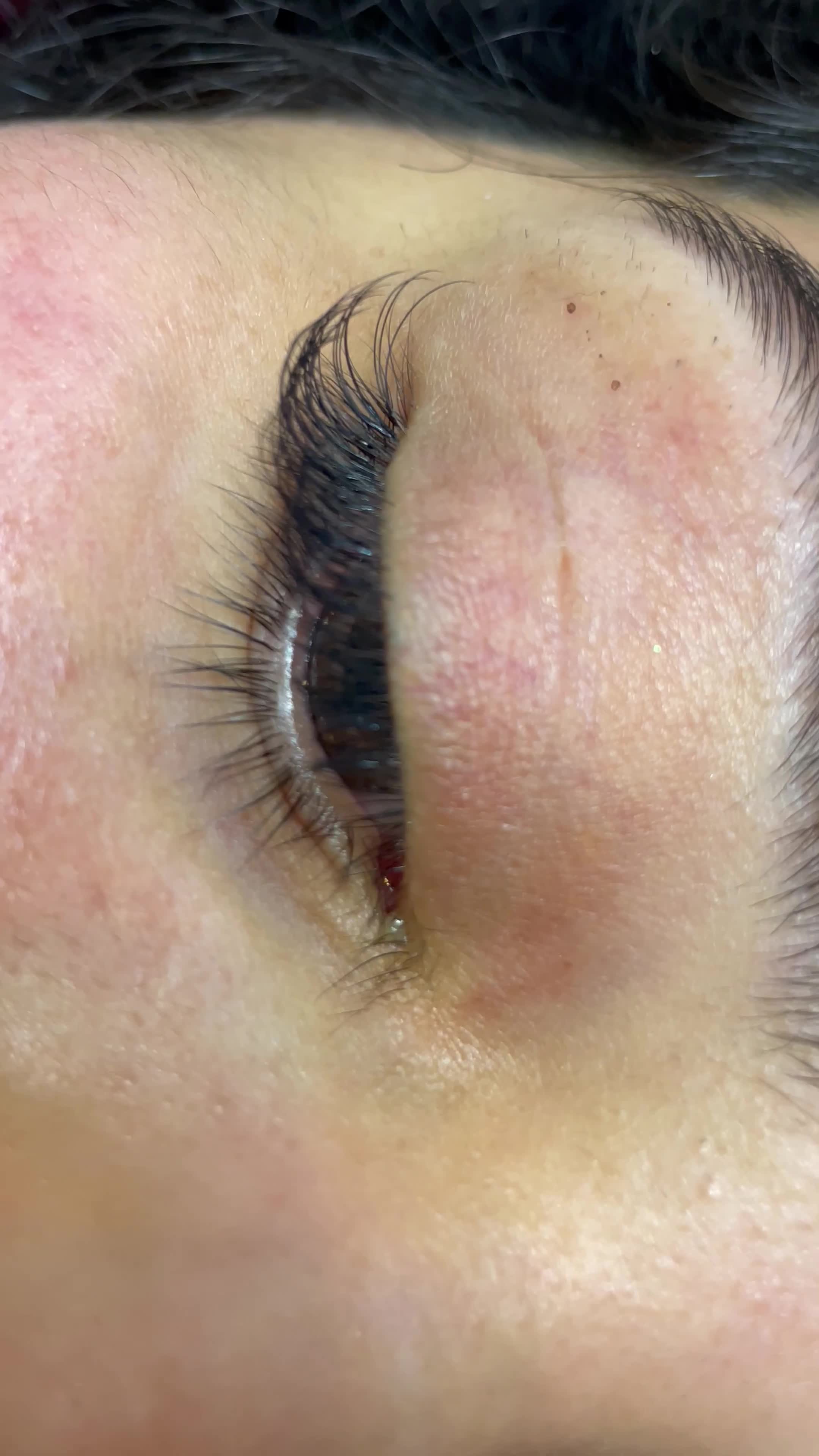 مژه|خدمات آرایشگری و زیبایی|پردیس, فاز ۱۱|دیوار