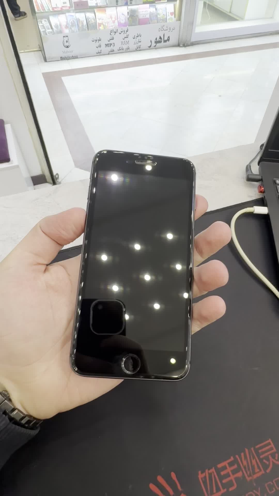 IPhone 8Plus 64GB|موبایل|تهران, شیخ هادی|دیوار