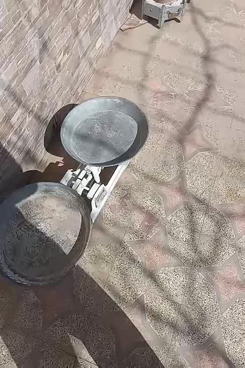 ترازو قدیمی|ابزارآلات|صوغان, |دیوار