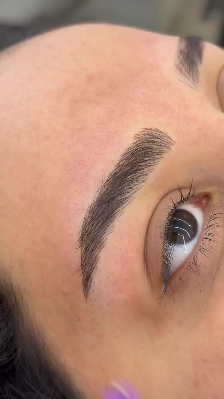 اجراموزش تاتو میکروبلیدینگ میکرو فیبروز شیدینگ لب|خدمات آرایشگری و زیبایی|قم, سالاریه|دیوار