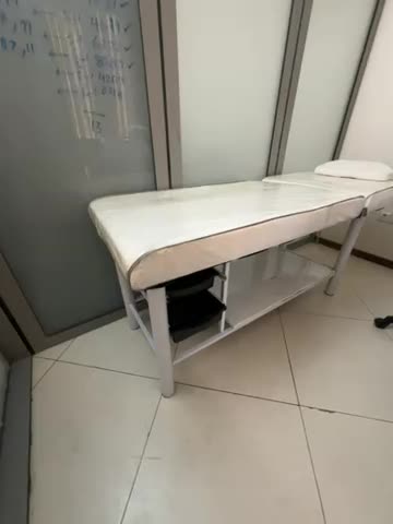 تخت تاشو ماساژ و ابرو و مژه|آرایشگاه و سالن‌های زیبایی|تهران, یوسف‌آباد|دیوار