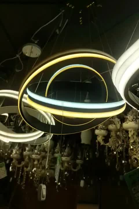 لوستر فضایی|لوستر و چراغ آویز|اصفهان, کوجان|دیوار