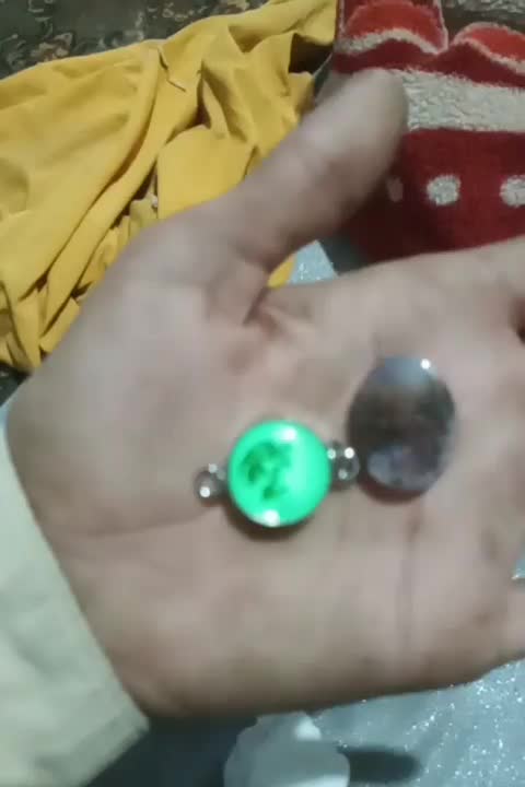 شب نما|جواهرات|سبزوار, قصبه اب یمین|دیوار