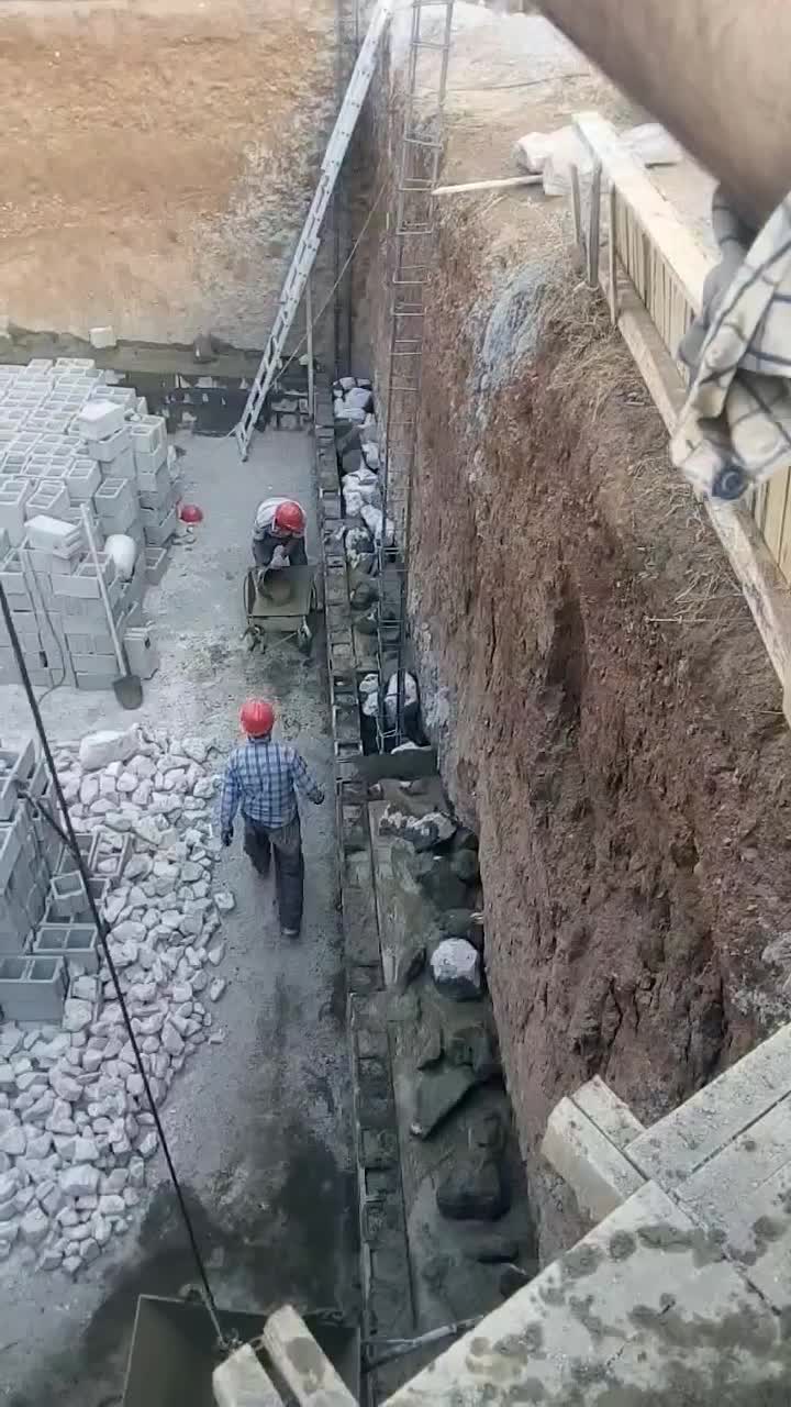 ساخت صفرتاصد استخر باتضمین عدم نشتی|خدمات پیشه و مهارت|مرند, |دیوار