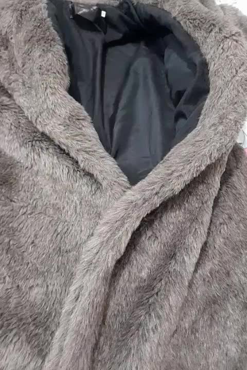 پالتو خز|لباس|شهرکرد, |دیوار