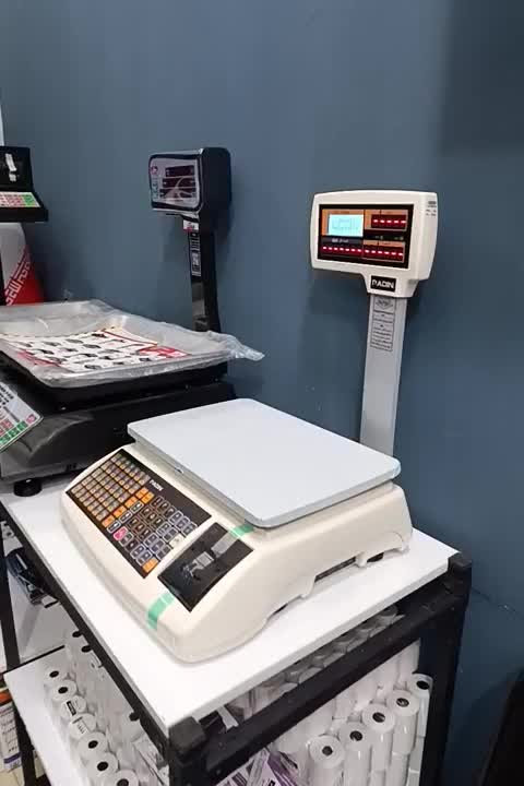 ترازو دیجیتال محک و رادین|فروشگاه و مغازه|ارومیه, |دیوار