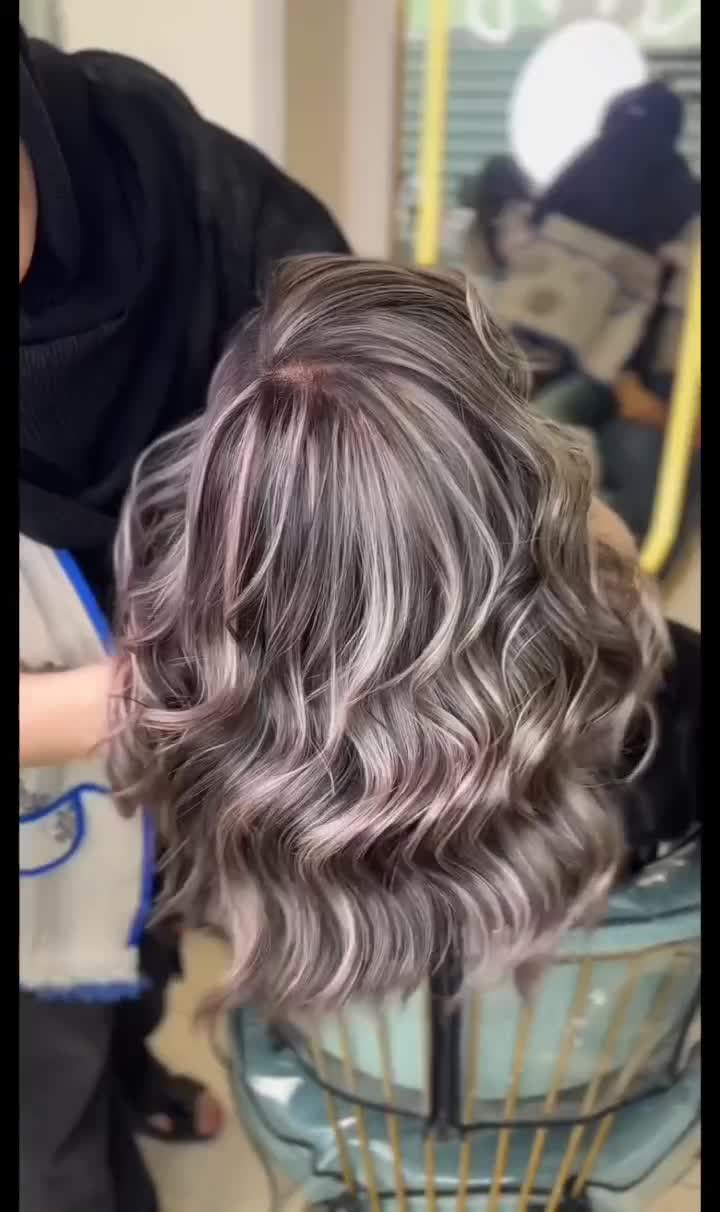 خدمات رنگ و لایت تخصصی|خدمات آرایشگری و زیبایی|تهران, تهرانپارس غربی|دیوار