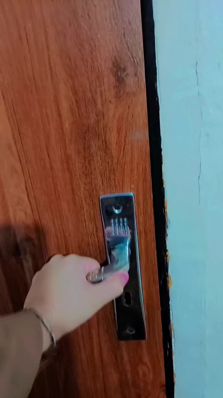 کلبه چوبی در دل طبیعت|اجارهٔ کوتاه‌مدت ویلا و باغ|ماسوله, |دیوار