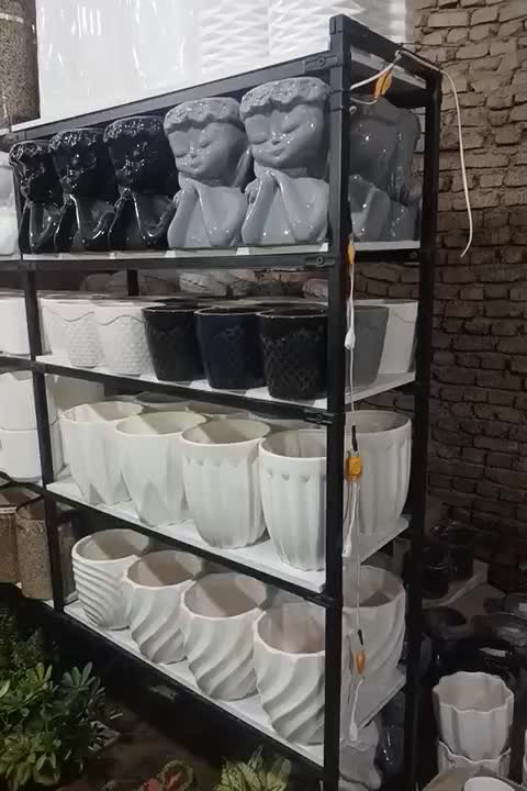 قفسه فلزی ۴ طبقه محکم و تمیز|کتابخانه، شلف، قفسه‌های دیواری|یزد, |دیوار