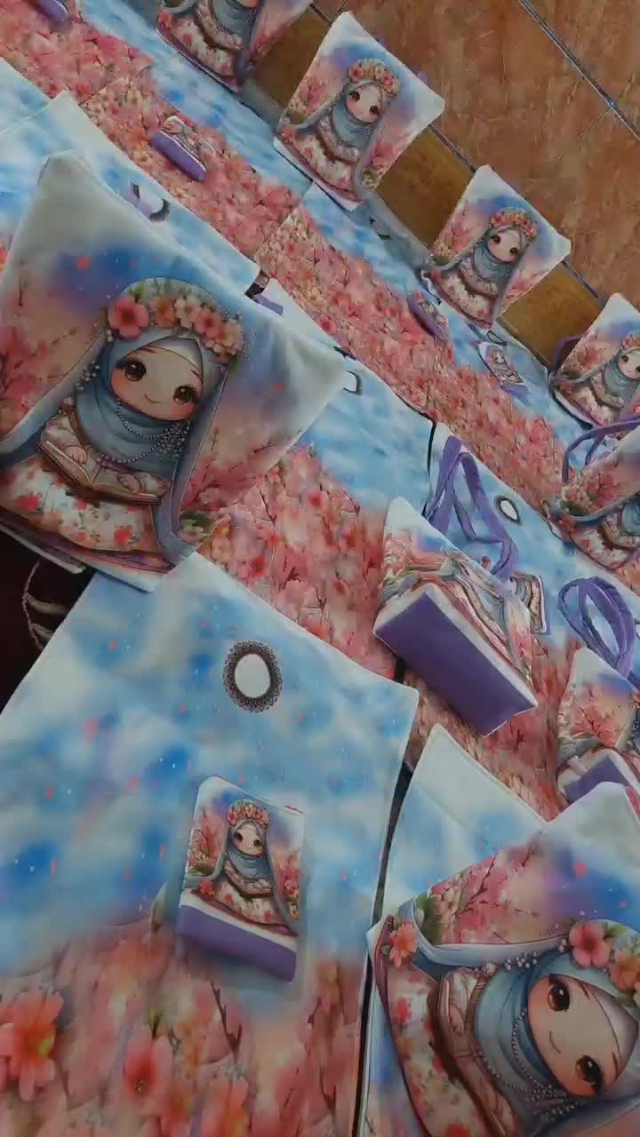 ست جا نماز و کیف جشن تکلیف|کیف، کفش، کمربند|مرند, |دیوار