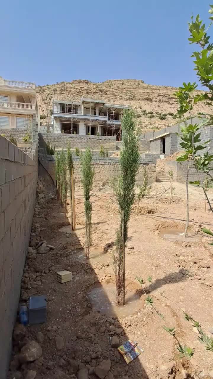 ویلا کِلستان با تمامی امکانات و سند تک برگ|فروش خانه و ویلا|شیراز, گلستان|دیوار