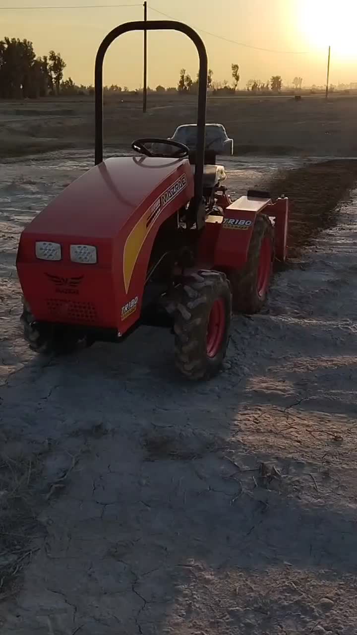 مینی تراکتور|ماشین‌آلات صنعتی|بیرجند, |دیوار