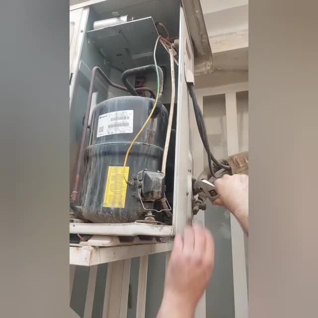 نصاب تعمیر کار گاز گیری  و سرویس  انواع کولر گازی|خدمات پیشه و مهارت|اهواز, اهواز|دیوار