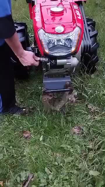 تیلر ۱۴ اسب استارتی شرکت مزرعه|ماشین‌آلات صنعتی|پره‌سر, |دیوار